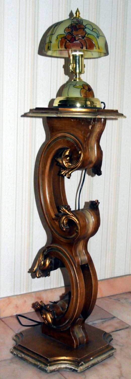 Colonne en bois rustique – Lampe, vase ou statue pour déco